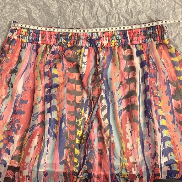 Roxy Skirt - Size Medium - Picture 9 of 11
